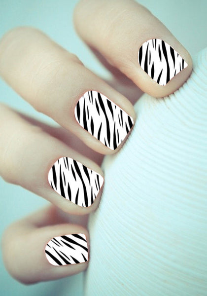 Zebra Nail Wrap